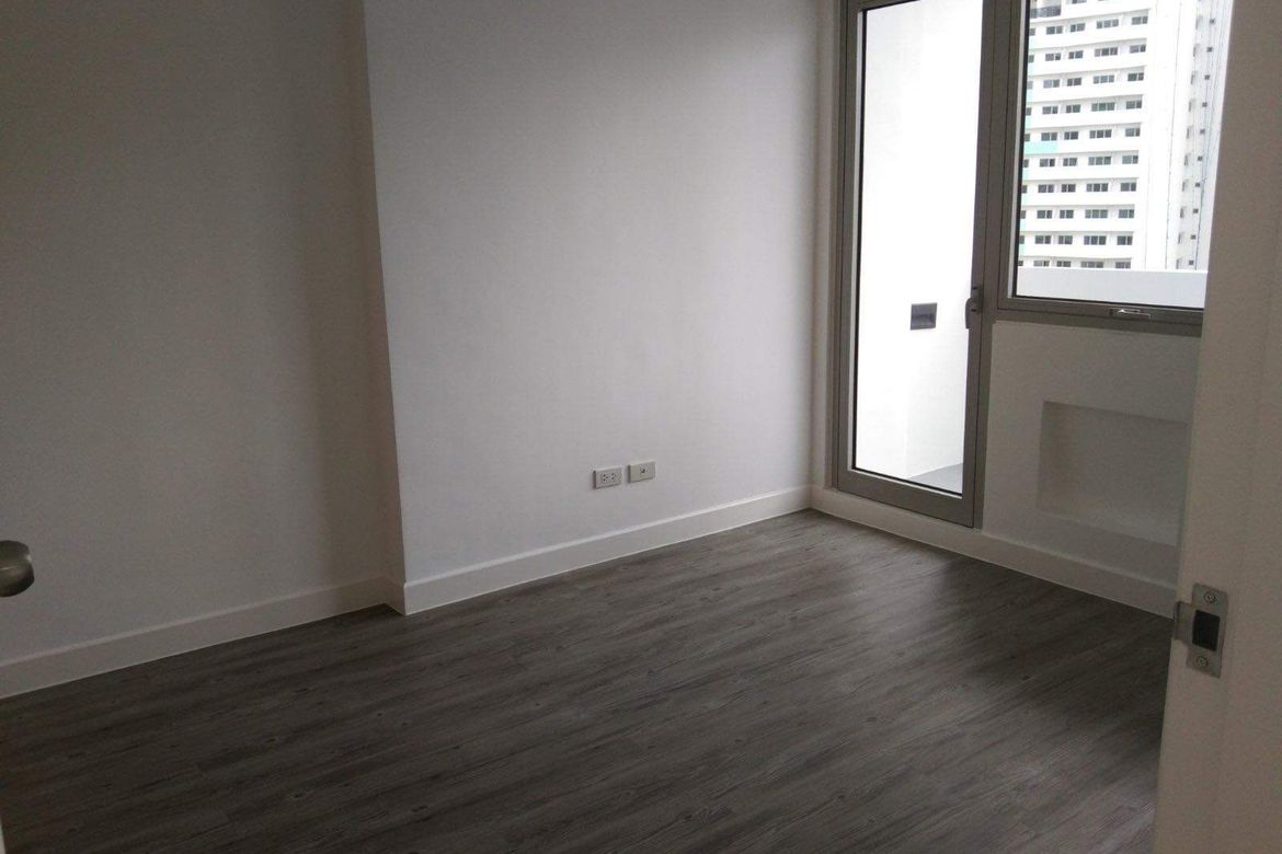 1 Bedroom Condo for Sale in The Residences at Commonwealth, Batasan Hills, Quezon City, Metro Manila – photo 2