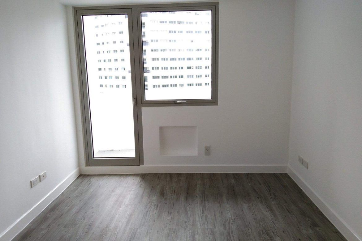 1 Bedroom Condo for Sale in The Residences at Commonwealth, Batasan Hills, Quezon City, Metro Manila – photo 6