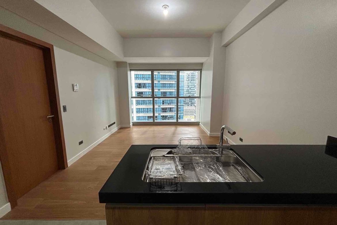 1 Bedroom Condo for Sale in The Seasons Residences, BGC, Taguig – photo 6