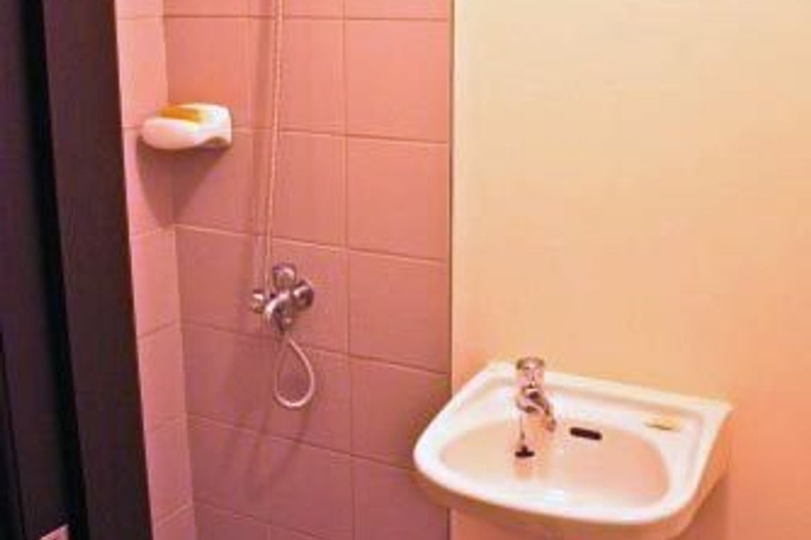 1 Bedroom Condo for Sale in THE SHANG GRAND TOWER, San Lorenzo, Makati, Metro Manila near MRT-3 Ayala – photo 5