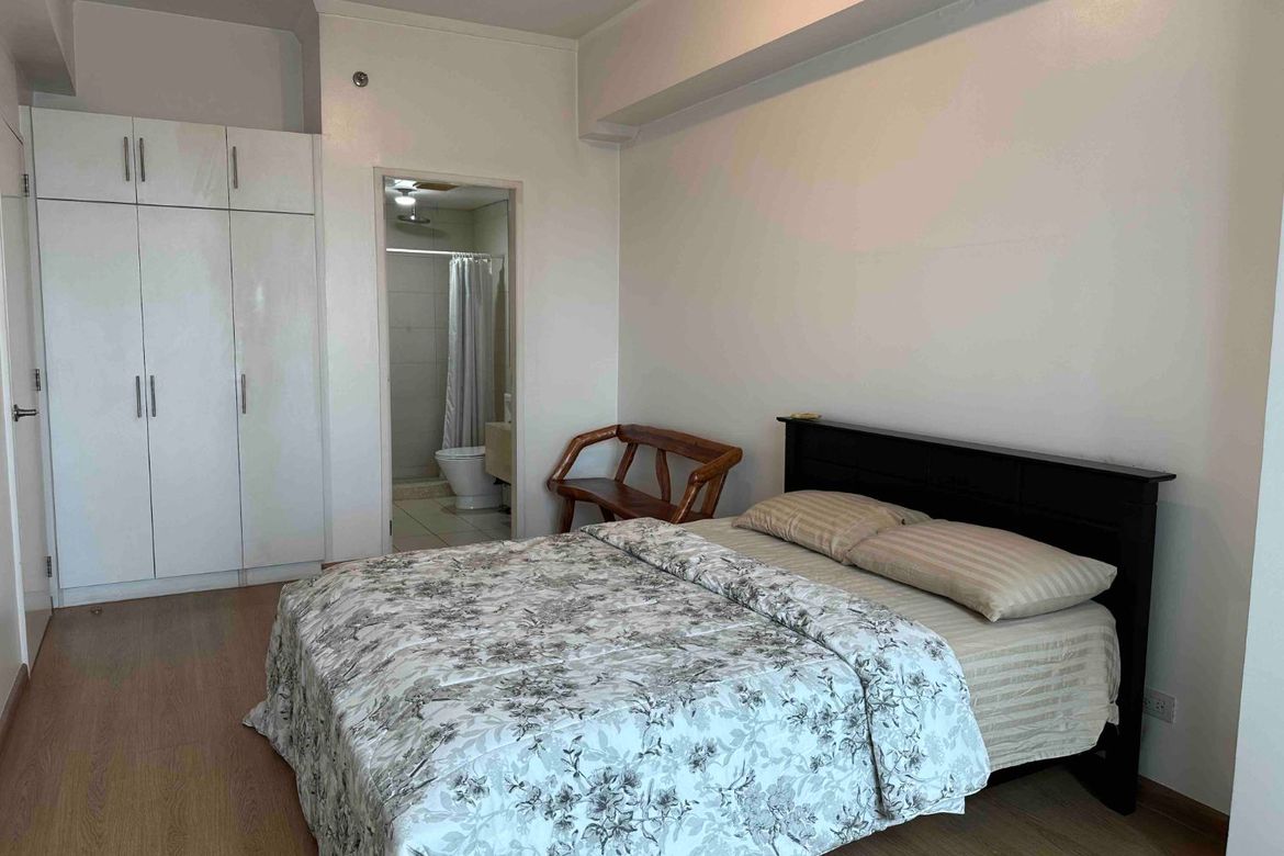 1 Bedroom Condo for Sale in The St. Francis Shangri-La Place, Wack-Wack Greenhills, Mandaluyong, Metro Manila near MRT-3 Shaw Boulevard – photo 3