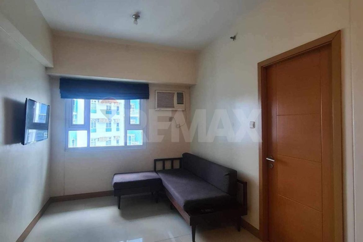 1 Bedroom Condo for Sale in The Trion Towers I, BGC, Taguig, Metro Manila – photo 2