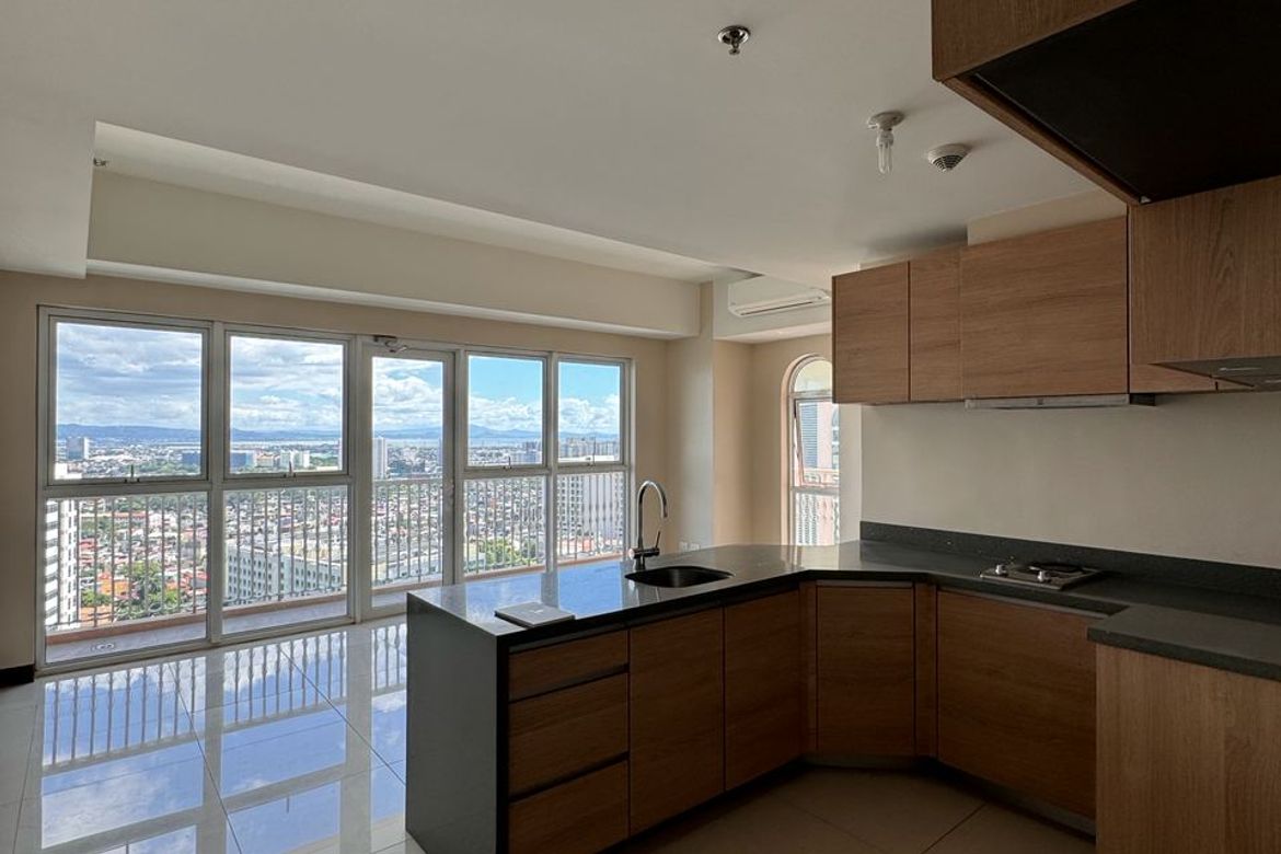 1 Bedroom Condo for Sale in The Venice Luxury Residences, McKinley Hill, Taguig, Metro Manila