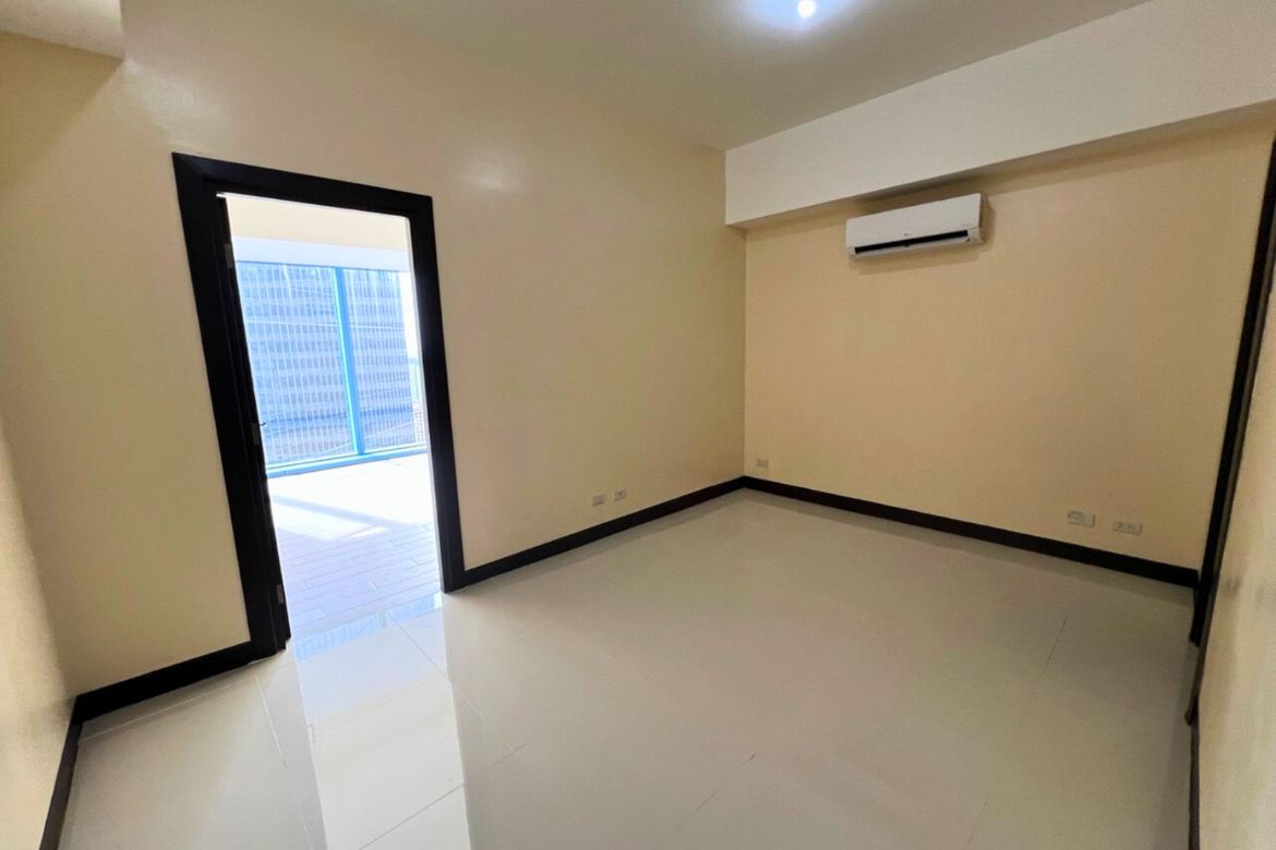 1 Bedroom Condo for Sale in Three Central, Bel-Air, Makati City – photo 5