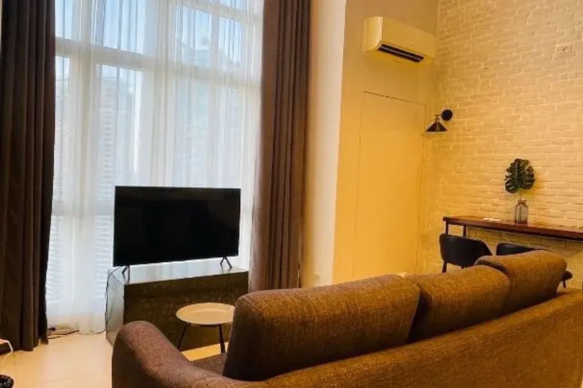 1 Bedroom Condo for Sale in Twin Oaks Place, Highway Hills, Mandaluyong, Metro Manila near MRT-3 Shaw Boulevard