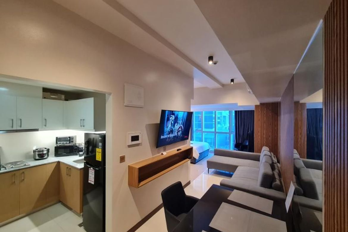 1 Bedroom Condo for Sale in Uptown Parksuites, BGC, Taguig – photo 6