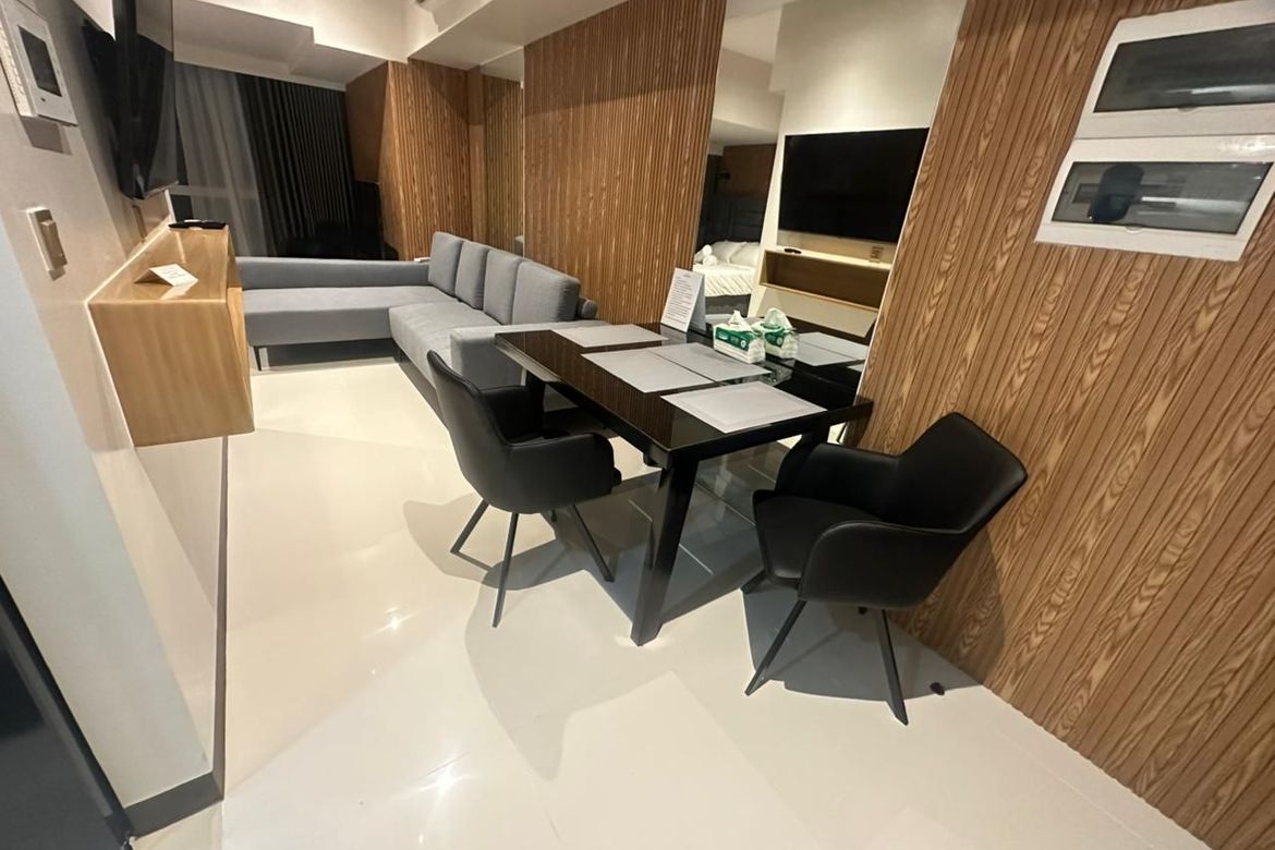 1 Bedroom Condo for Sale in Uptown Parksuites, BGC, Taguig – photo 10