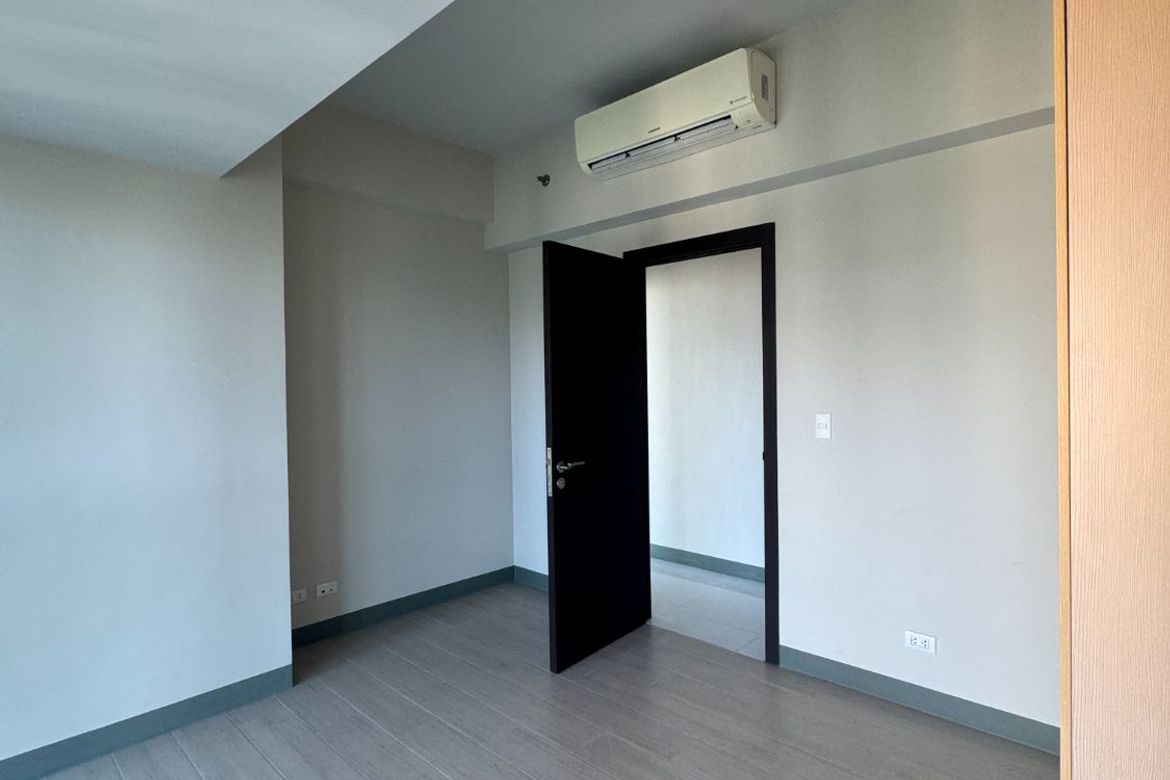 1 Bedroom Condo for Sale in Uptown Parksuites, BGC, Taguig – photo 7
