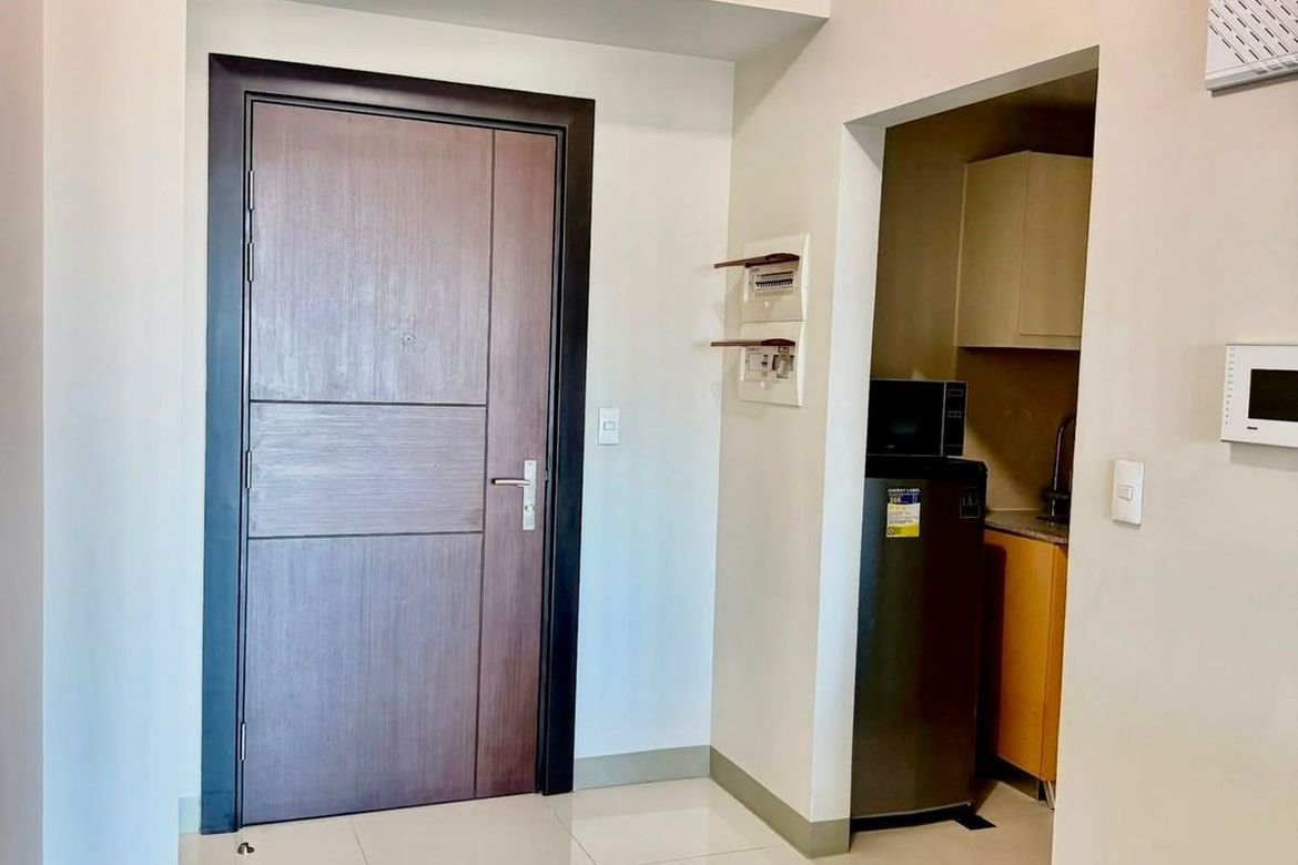 1 Bedroom Condo for Sale in Uptown Parksuites, BGC, Taguig – photo 4