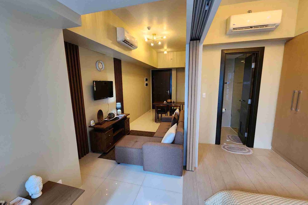 1 Bedroom Condo for Sale in Uptown Parksuites, BGC, Taguig – photo 6