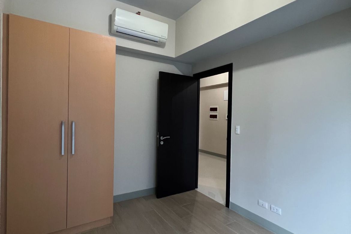 1 Bedroom Condo for Sale in Uptown Parksuites, BGC, Taguig – photo 8