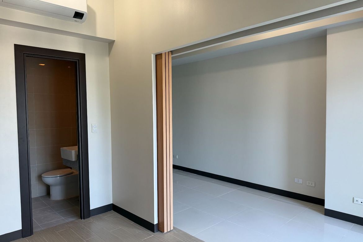 1 Bedroom Condo for Sale in Uptown Parksuites, BGC, Taguig, Metro Manila – photo 6