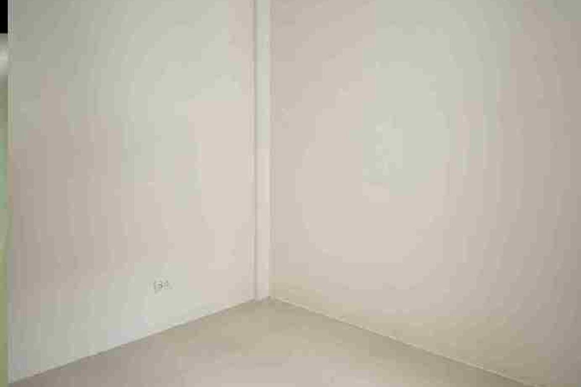 1 Bedroom Condo for Sale in Valenza Mansions, Santo Domingo, Santa Rosa, Laguna – photo 3