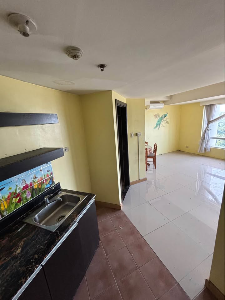 1-Bedroom Condo with Parking for Sale at Lancaster Hotel Manila, Shaw Blvd, Mandaluyong – photo 7