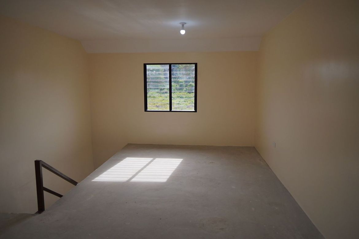 1 Bedroom Townhouse for Sale in Bukal Sur, Candelaria, Quezon – photo 6
