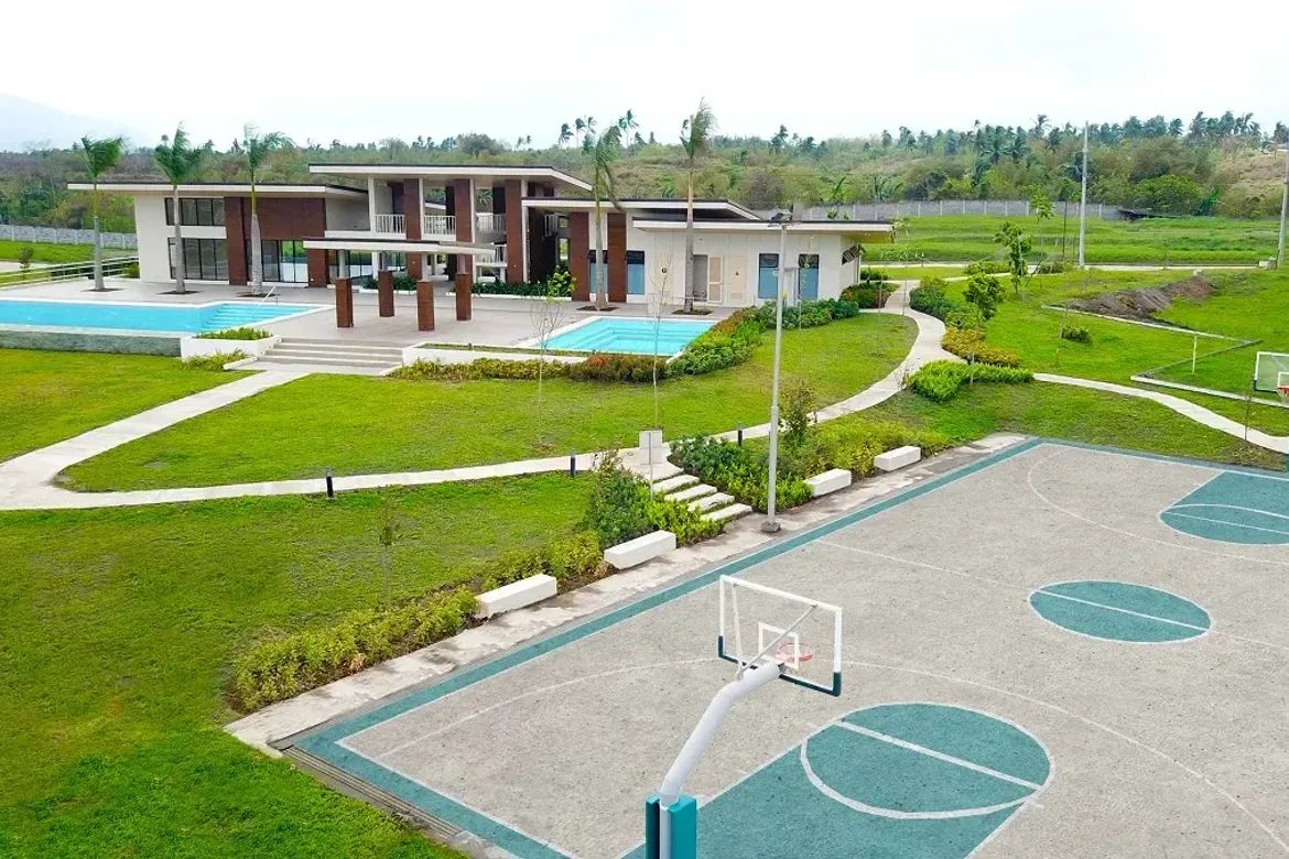 1 Bedroom Villa for Sale in Canlubang, Calamba, Laguna