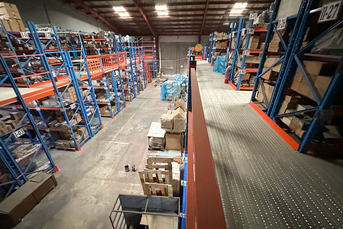 1 Bedroom Warehouse / Factory for Rent in Old Zañiga, Mandaluyong, Metro Manila photo 3