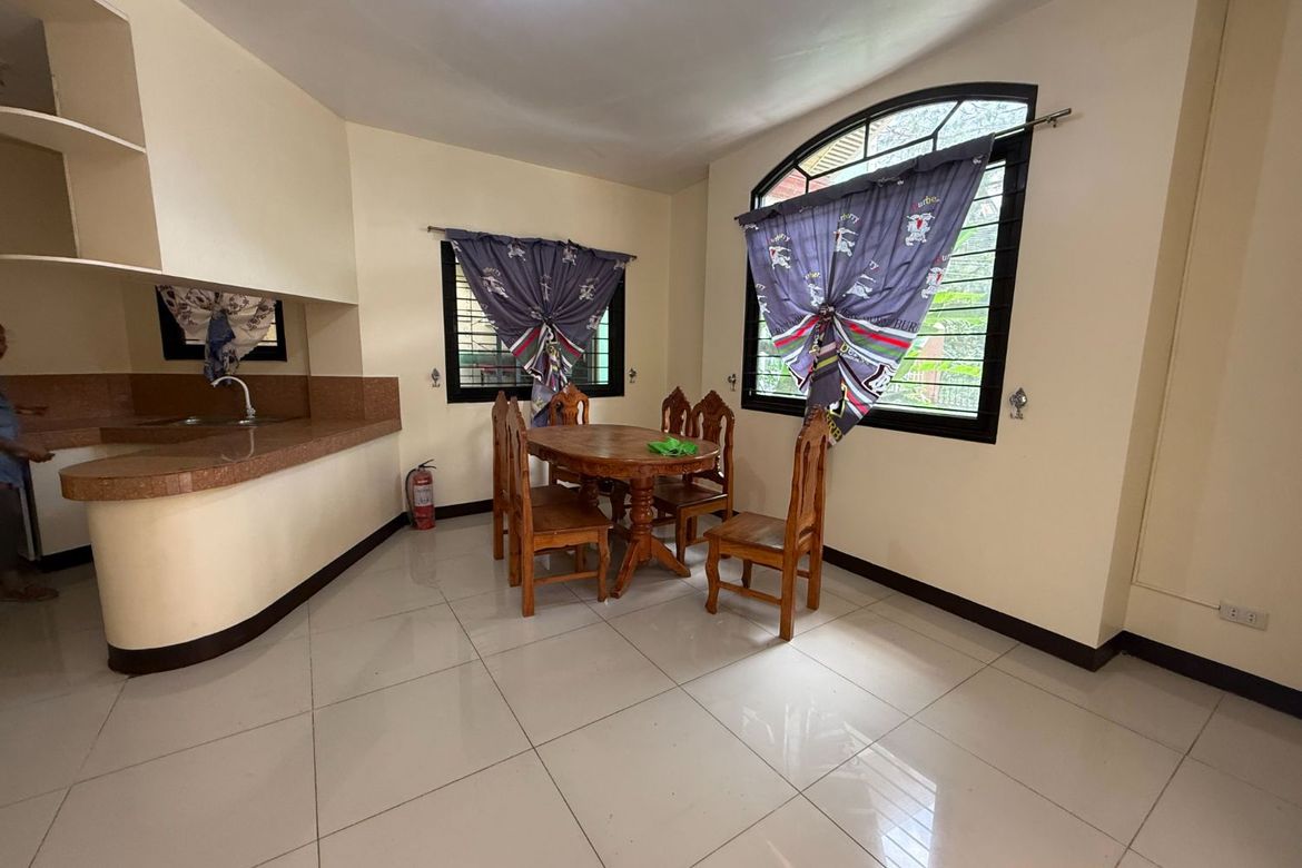 10 Bedroom Apartment for Sale in Bakakeng North, Baguio, Benguet – photo 7