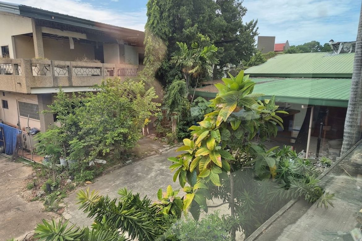 10 Bedroom Commercial for Sale in Poblacion Ward IV, Minglanilla, Cebu – photo 8