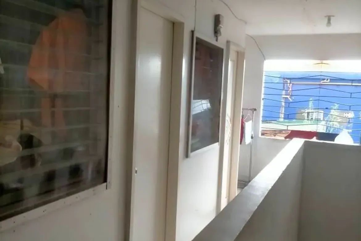 10 Bedroom House for Sale in Bangkal, Makati, Metro Manila near MRT-3 Magallanes – photo 6