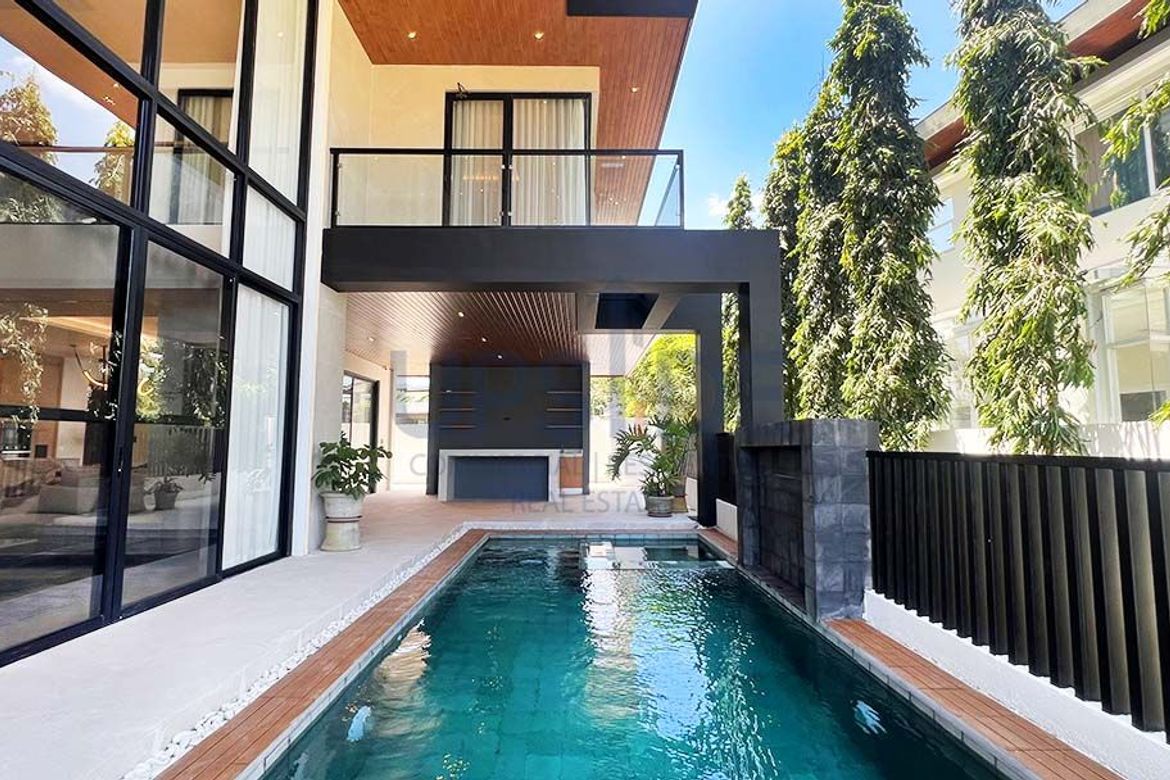 10 Bedroom House for Sale in Inchican, Silang, Cavite – photo 7