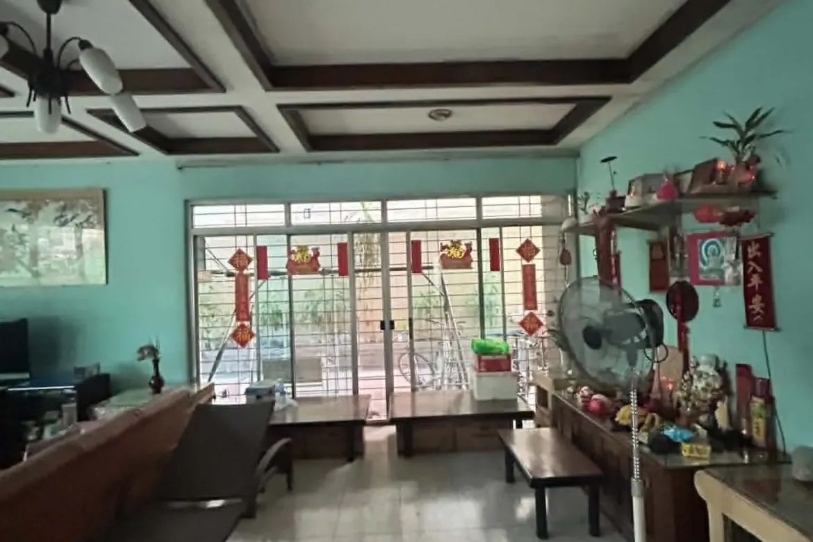 10 Bedroom House for Sale in Little Baguio, San Juan, Metro Manila – photo 4