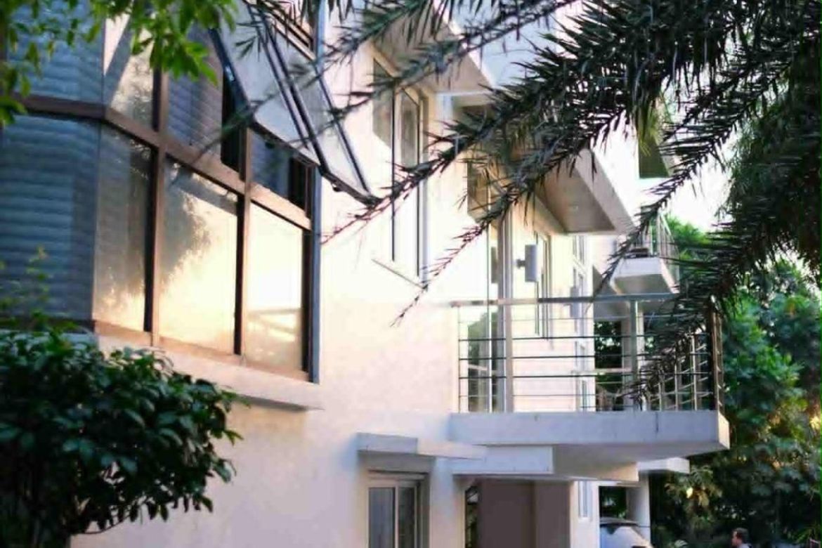 10 Bedroom House for Sale in Pansol, Quezon City, Metro Manila – photo 4