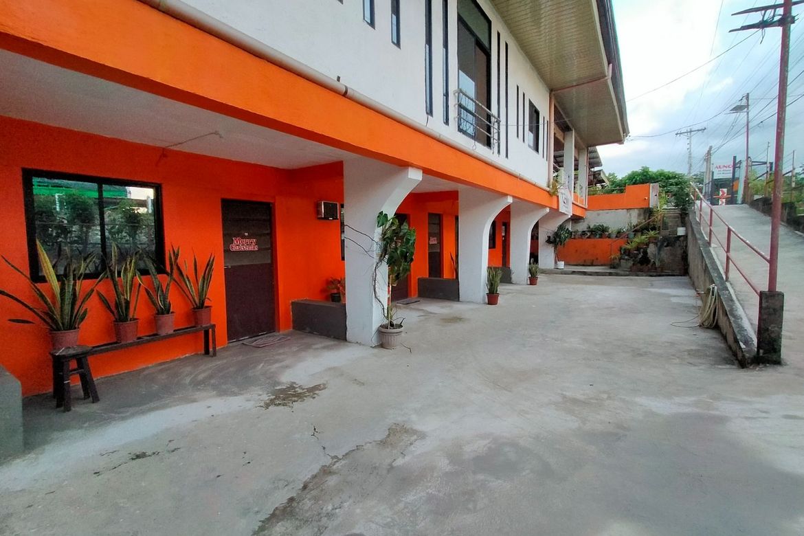 10 Bedroom Shophouse for Sale in Poblacion, San Miguel, Bohol – photo 3