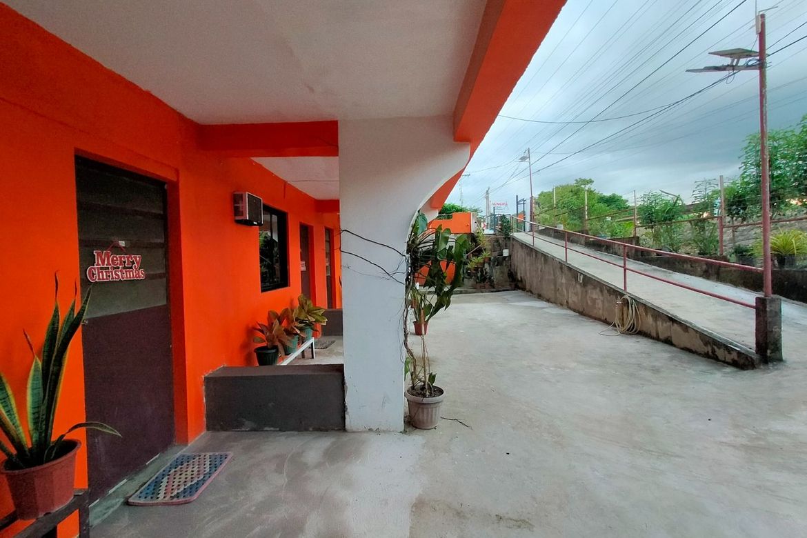 10 Bedroom Shophouse for Sale in Poblacion, San Miguel, Bohol – photo 4