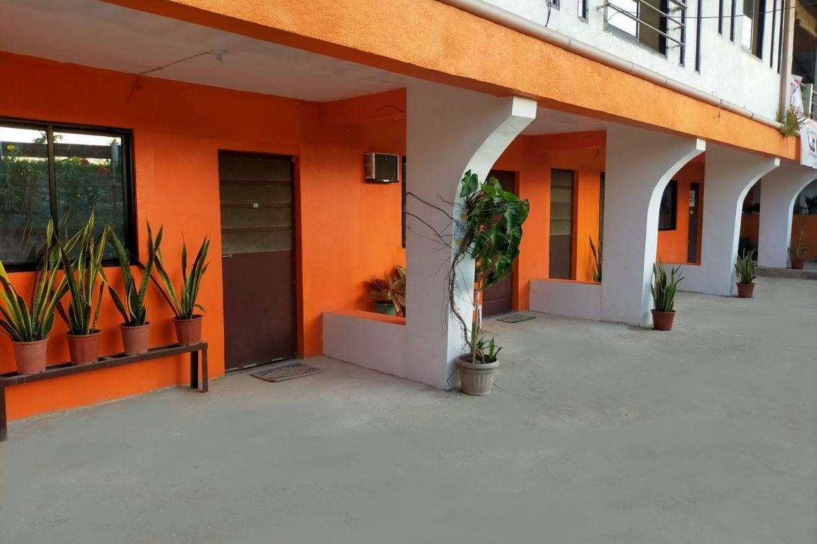 10 Bedroom Shophouse for Sale in Poblacion, San Miguel, Bohol – photo 5