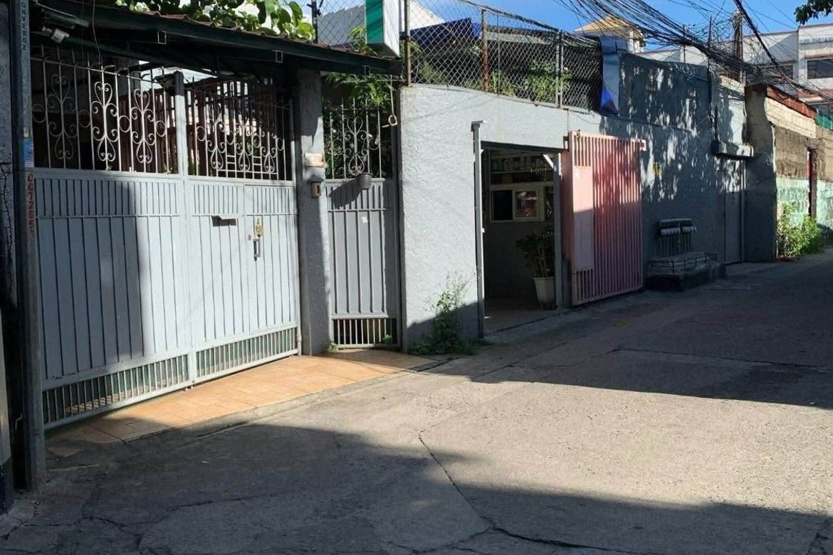 11 Bedroom Apartment for Sale in Hen. T. de Leon, Valenzuela, Metro Manila