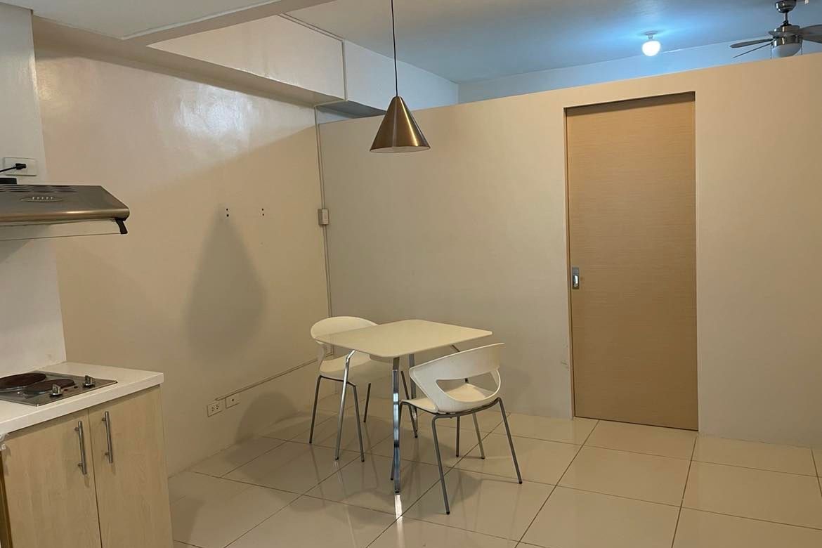 11 Bedroom Condo for Sale in Malate, Manila, Metro Manila near LRT-1 Vito Cruz – photo 4