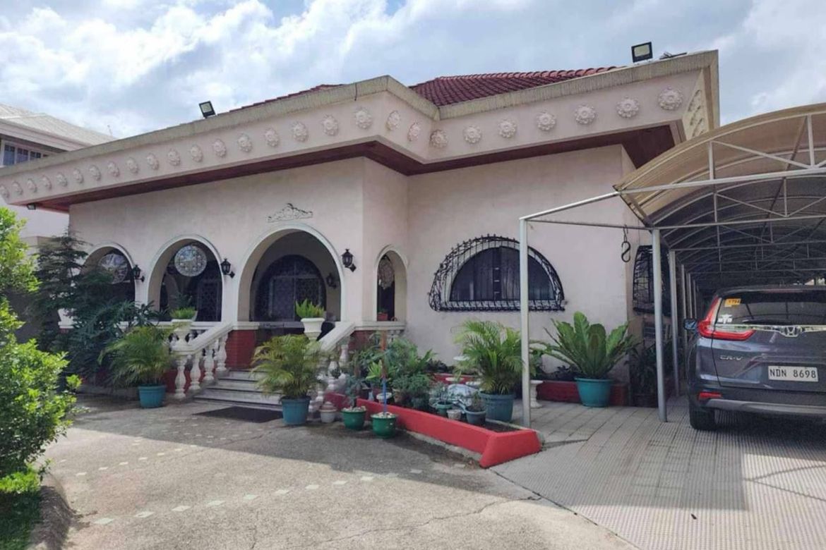 11 Bedroom House for Sale in Loyola Heights, Quezon City, Metro Manila – photo 7