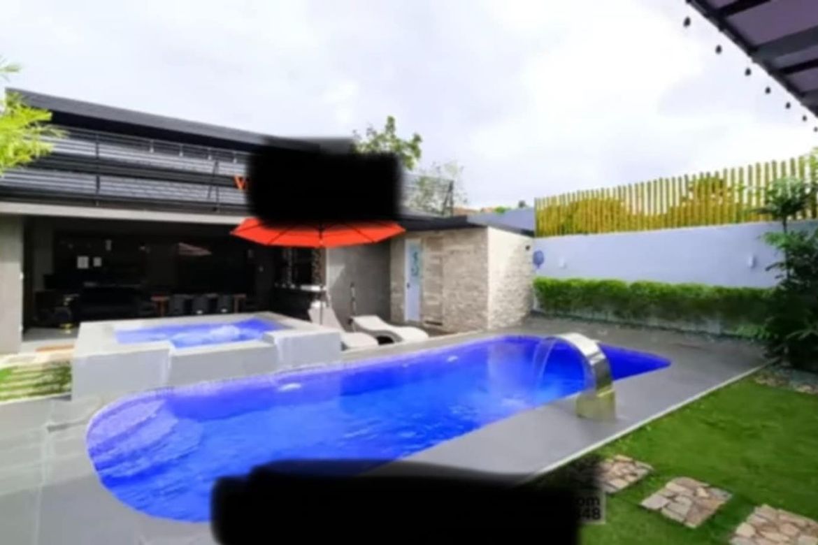11 Bedroom House for Sale in Luksuhin Ilaya, Alfonso, Cavite