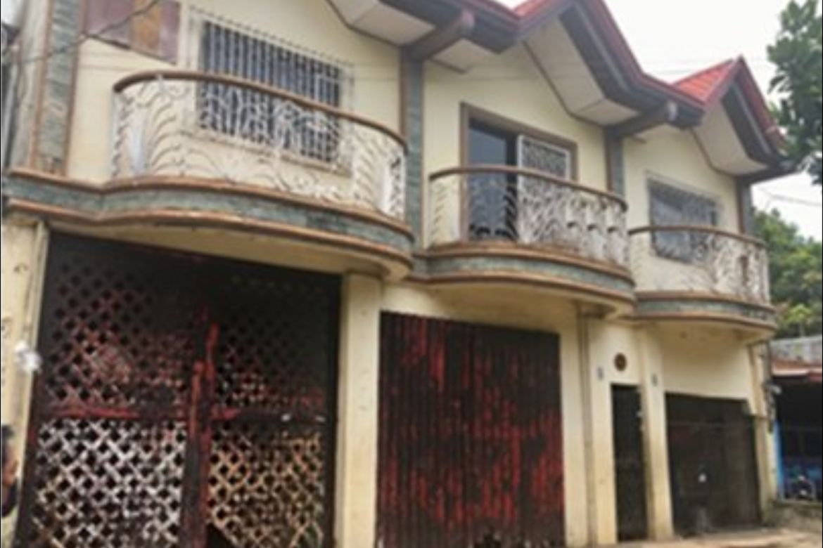 12 Bedroom House for Sale in Barangay 175, Caloocan, Metro Manila