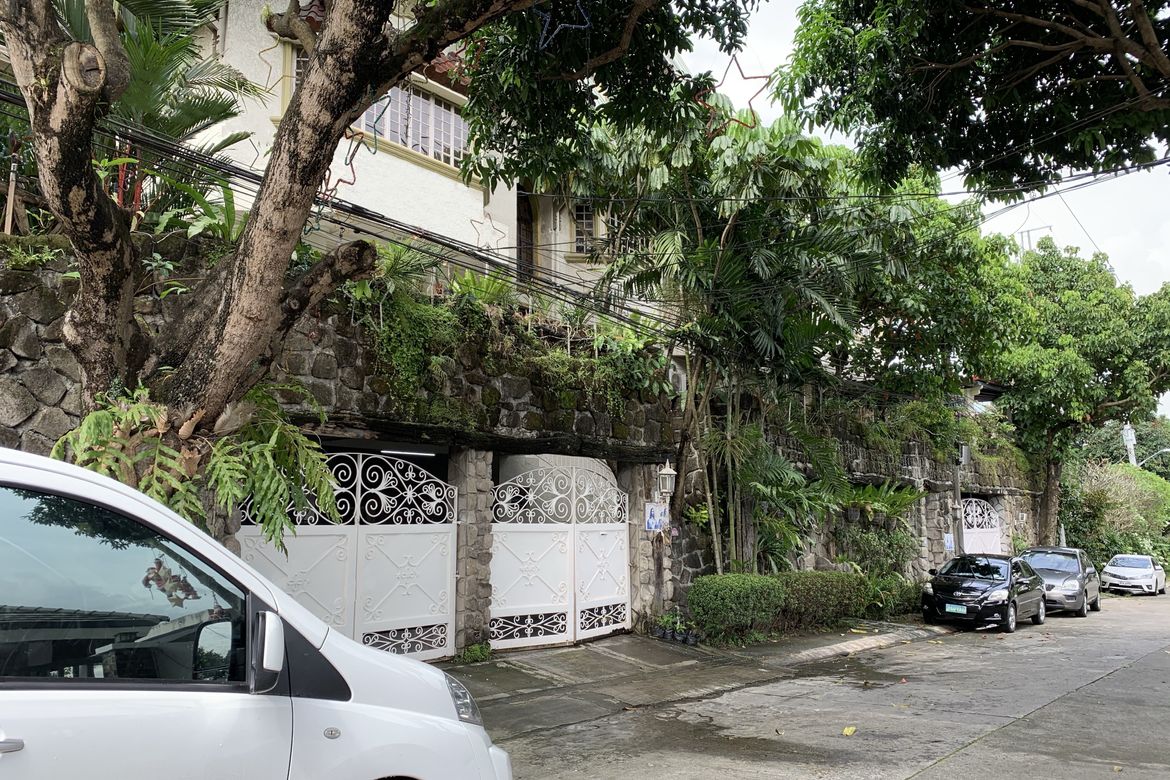 12 Bedroom House for Sale in Pansol, Quezon City, Metro Manila – photo 8