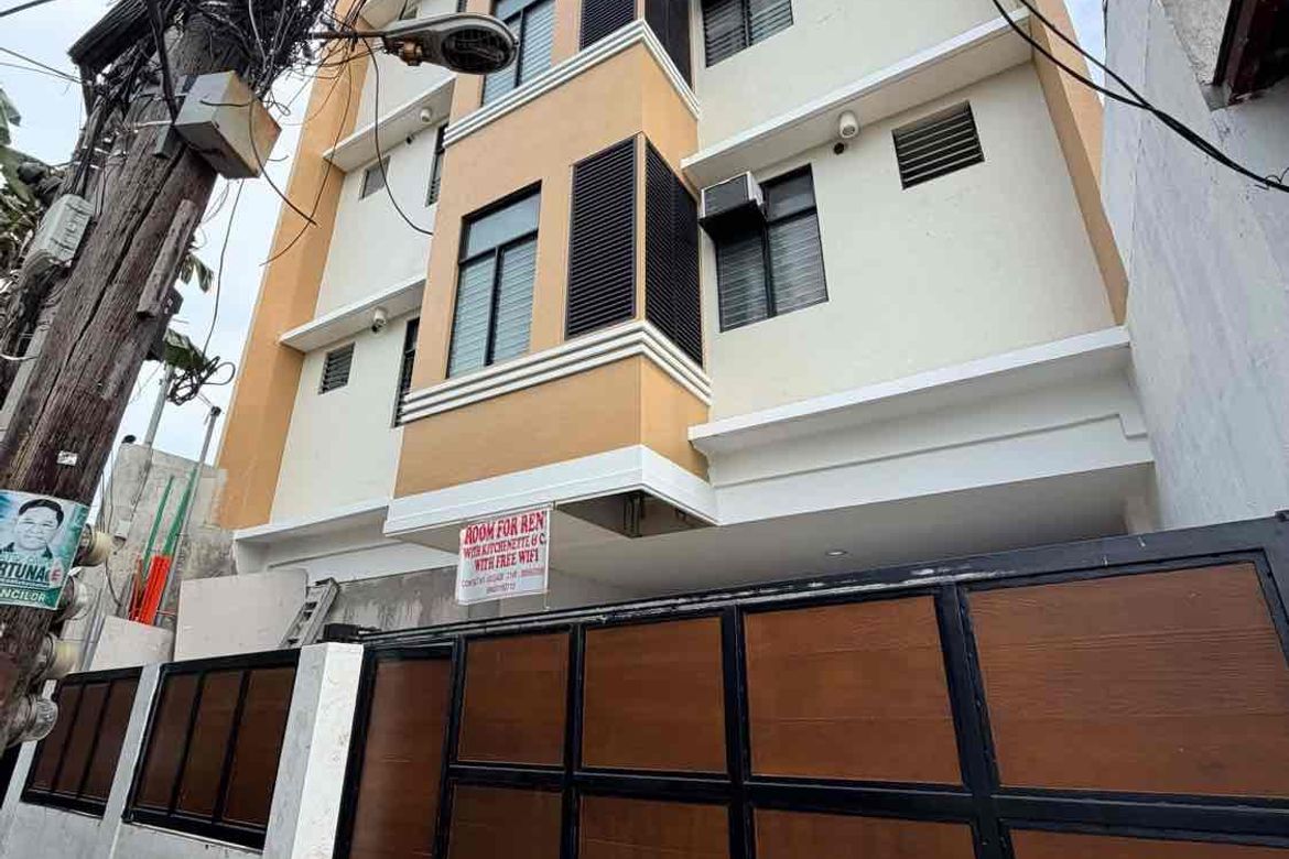 14 Bedroom Shophouse for Sale in Subangdaku, Mandaue, Cebu