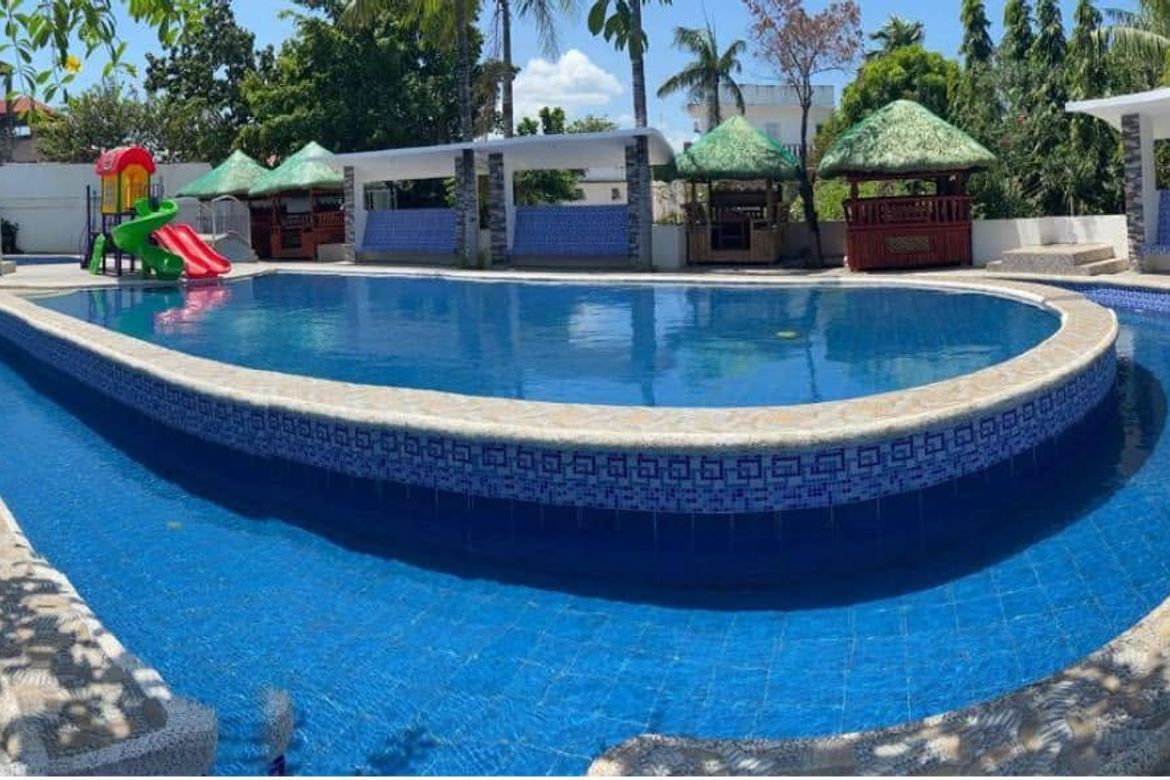 15 Bedroom Commercial for Sale in Dila, Santa Rosa, Laguna – photo 2