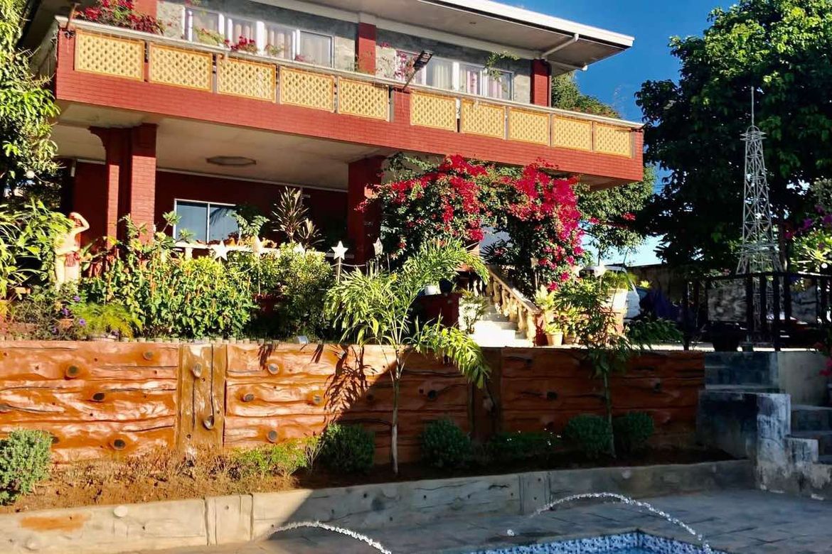 15 Bedroom Hotel / Resort for Sale in Biaan, Mariveles, Bataan