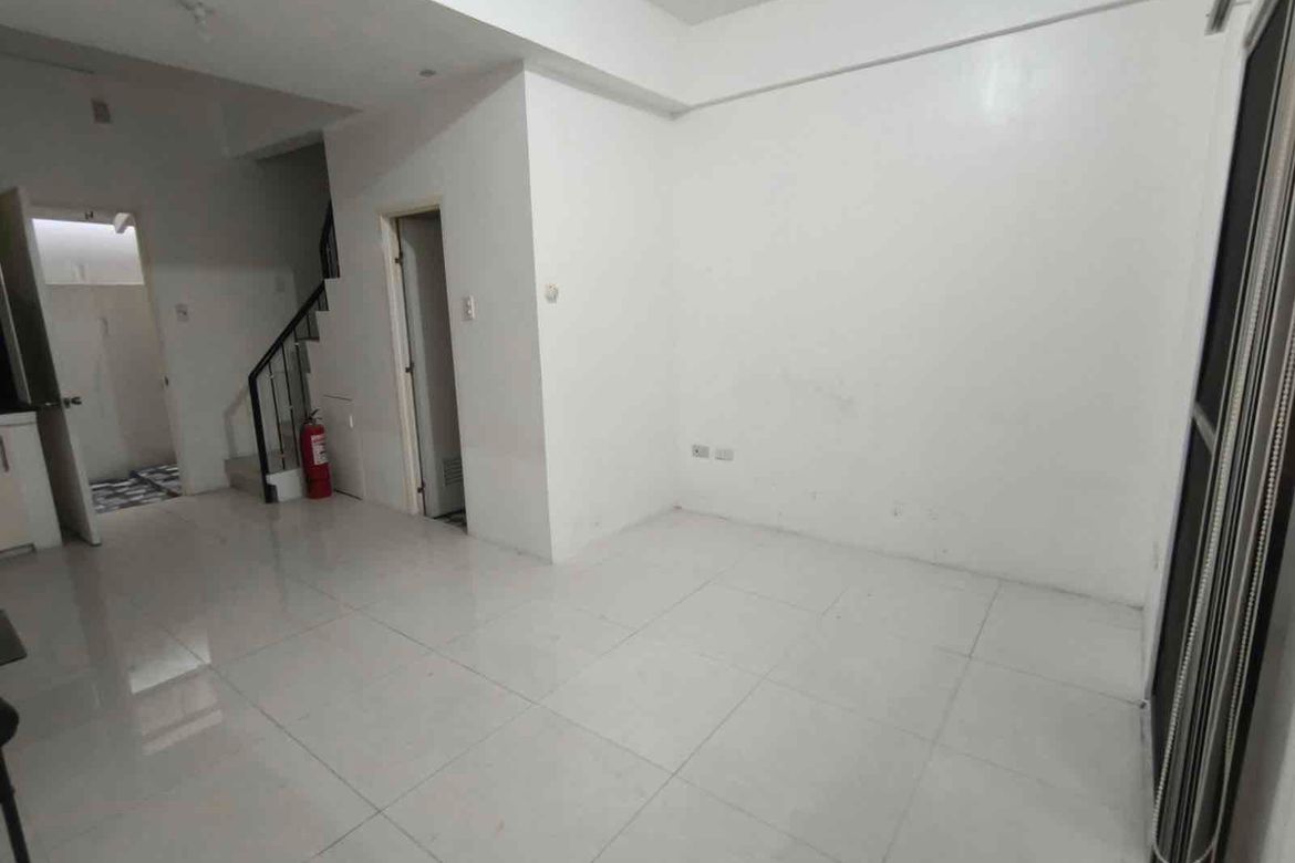 2 Bedroom Apartment for Rent in Amsic, Angeles, Pampanga photo 5
