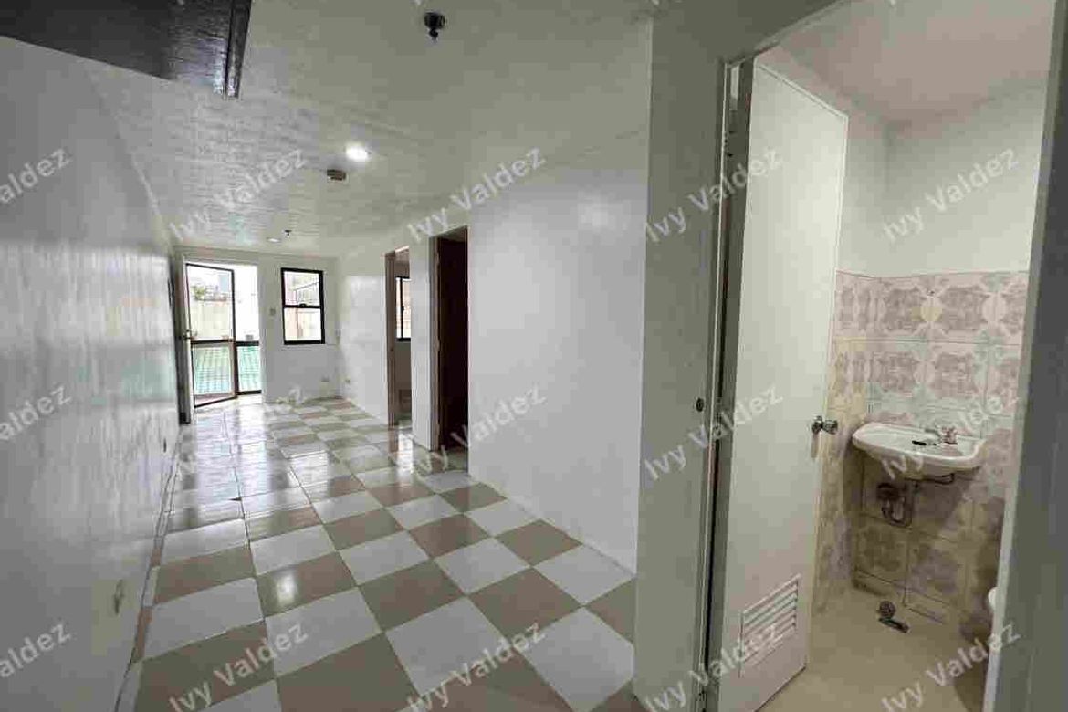 2 Bedroom Apartment for Rent in Bangkal, Makati, Metro Manila near MRT-3 Magallanes photo 2