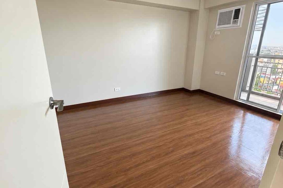 2 Bedroom Apartment for Rent in Cameron Residences, Mariblo, Quezon City, Metro Manila photo 2
