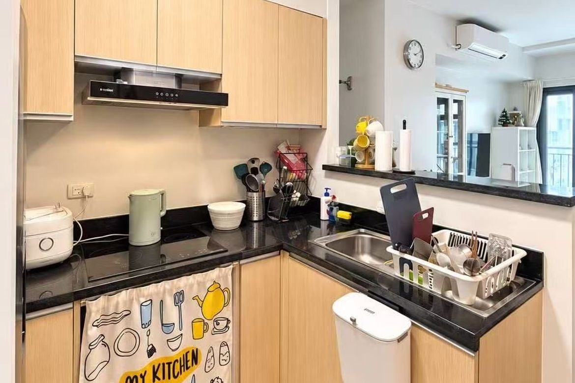2 Bedroom Apartment for Rent in Carmona, Makati, Metro Manila photo 4