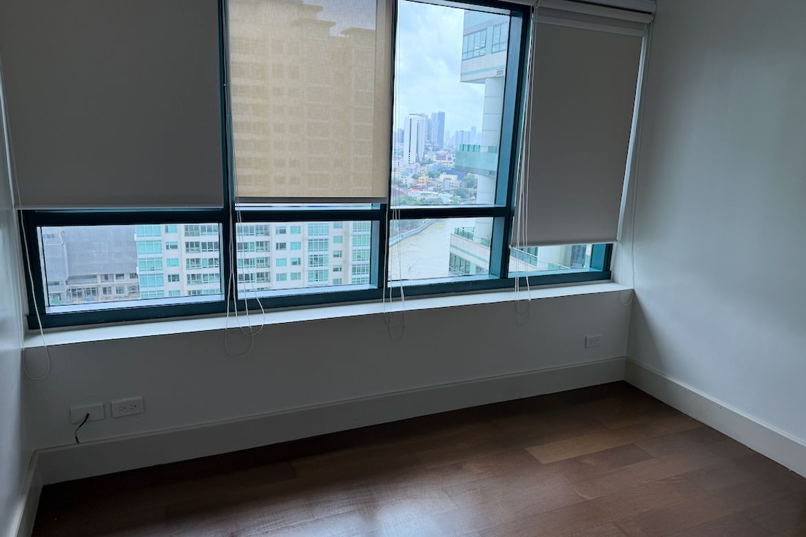 2 Bedroom Apartment for Rent in Edades Tower, Rockwell, Makati, Metro Manila near MRT-3 Guadalupe photo 7