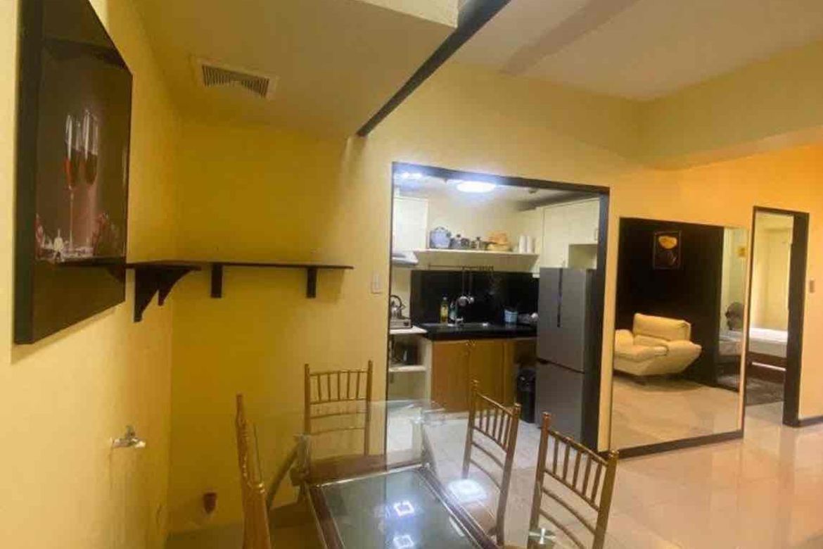 2 Bedroom Apartment for Rent in Forbeswood Heights, BGC, Taguig, Metro Manila