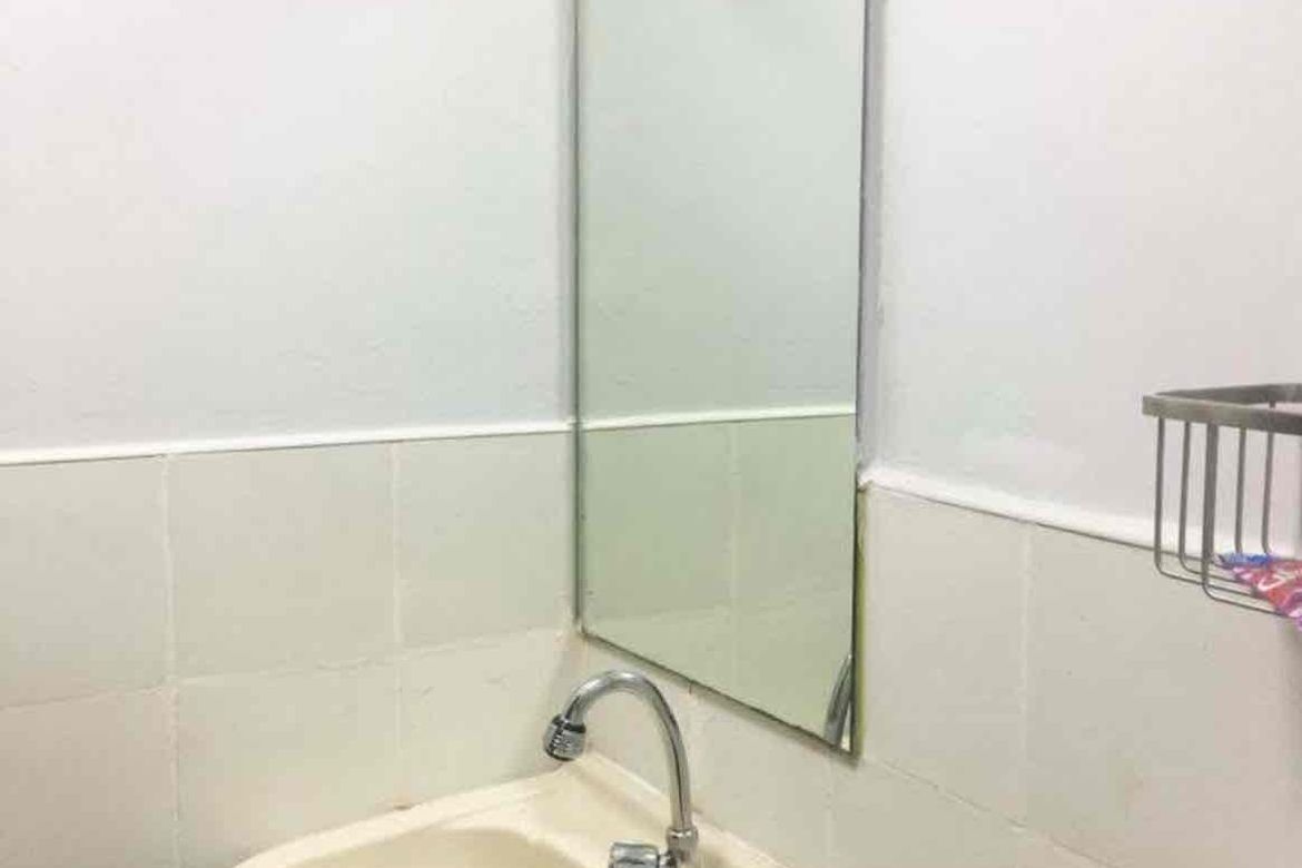 2 Bedroom Apartment for Rent in Forbeswood Heights, BGC, Taguig, Metro Manila photo 8