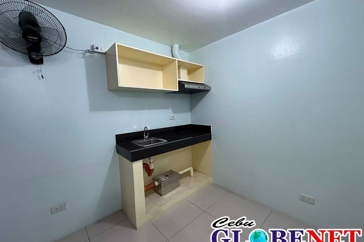 2 Bedroom Apartment for Rent in Guadalupe, Cebu City, Cebu photo 3