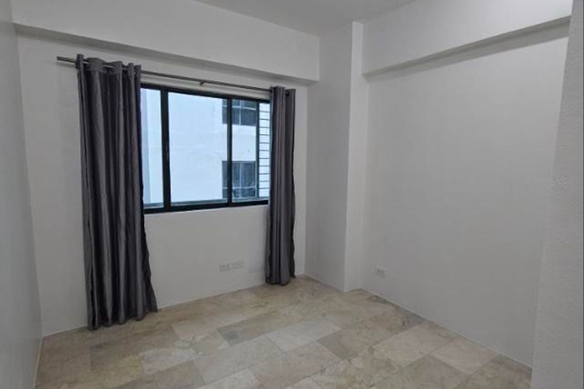 2 Bedroom Apartment for Rent in Loyola Heights, Quezon City, Metro Manila near LRT-2 Katipunan photo 3
