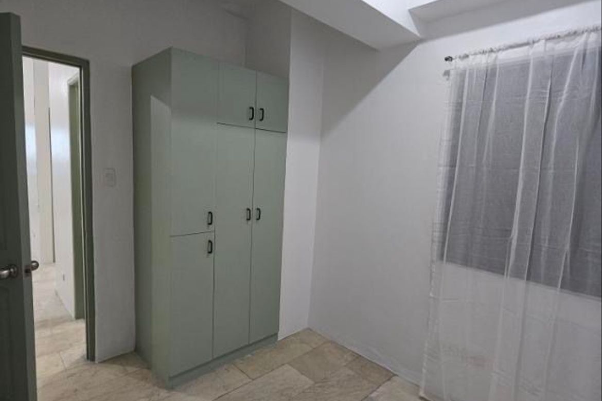 2 Bedroom Apartment for Rent in Loyola Heights, Quezon City, Metro Manila near LRT-2 Katipunan photo 5