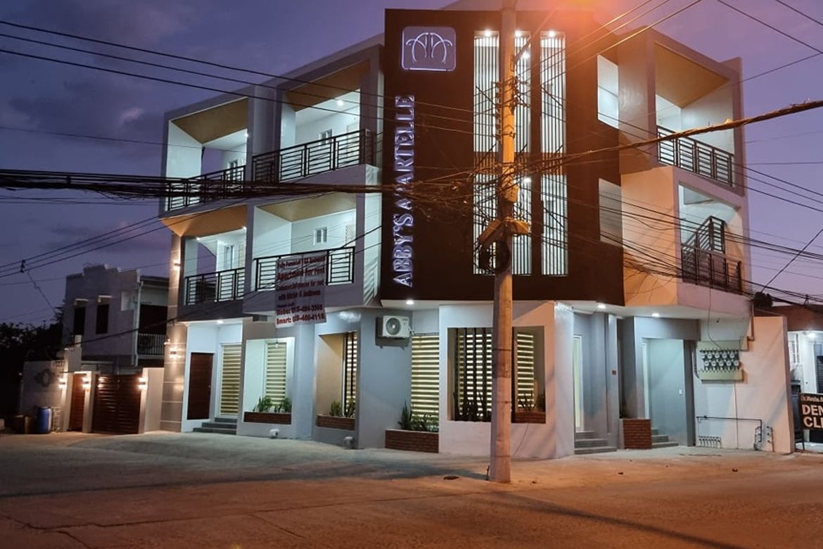 2 Bedroom Apartment for Rent in Malabanias, Angeles, Pampanga